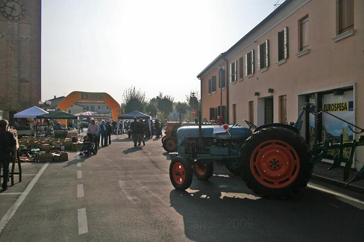 Veicoli d'epoca -2009 (6).JPG